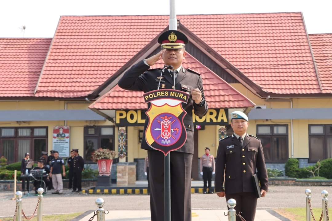 Polres Mura Gelar Upacara Peringatan Hari Sumpah Pemuda Ke-95 Tahun 2023